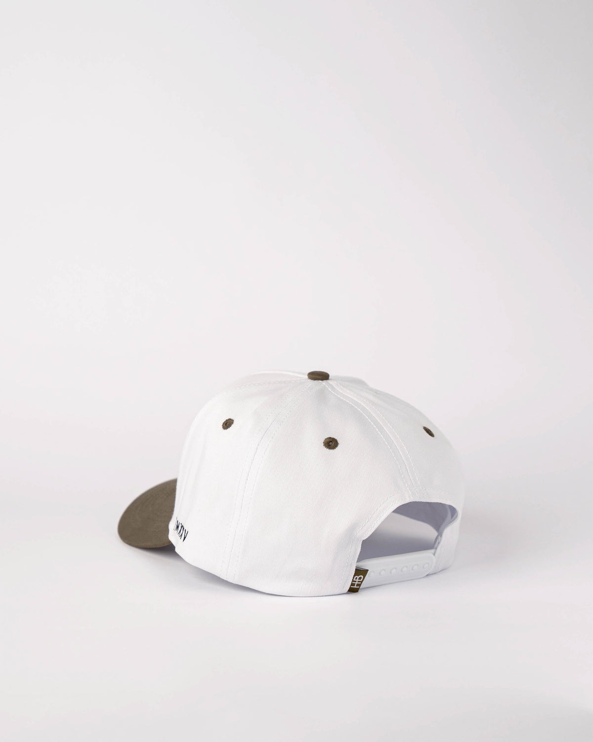 Two-Tone Five-Panel